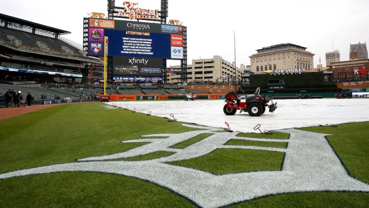 Cabrera’s chase for 3,000 on hold after rainout