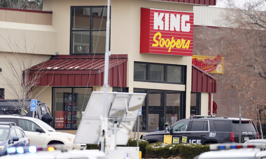 Colorado Supermarket Employee Fired After Filming Shoplifters Stealing on Father’s Day